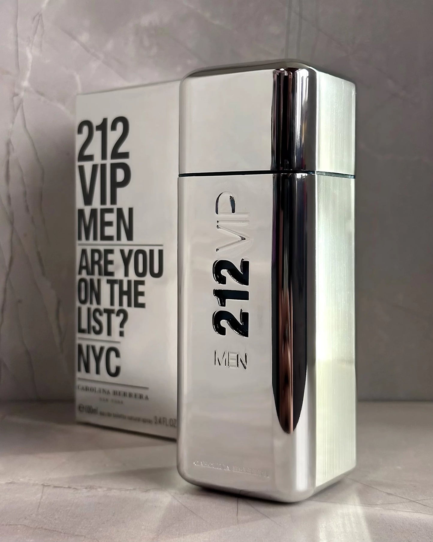🕴️ 212 VIP MEN – EL AROMA DEL HOMBRE QUE ESTÁ EN LA LISTA 🍸 100 ML + Perfumerito Recargable GRATIS