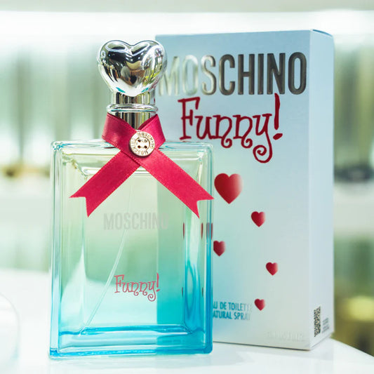 🎀✨ MOSCHINO FUNNY! – Alegría y frescura en cada gota 🧴 100 ML en caja sellada (con celofán, pin y sello de autenticidad)