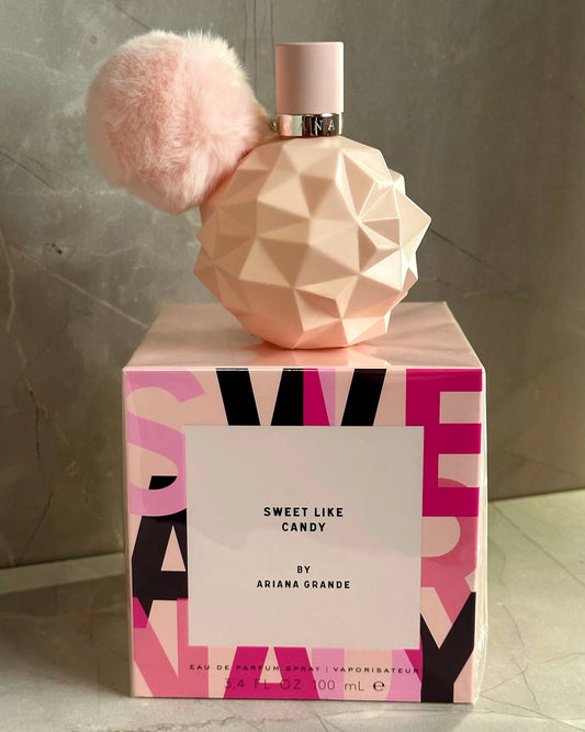 🍭💗 SWEET LIKE CANDY DE ARIANA GRANDE + PERFUMERO RECARGABLE GRATIS  Fragancia dulce, divertida y femenina – DAMA